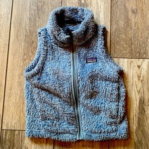 Girls fuzzy Patagonia vest